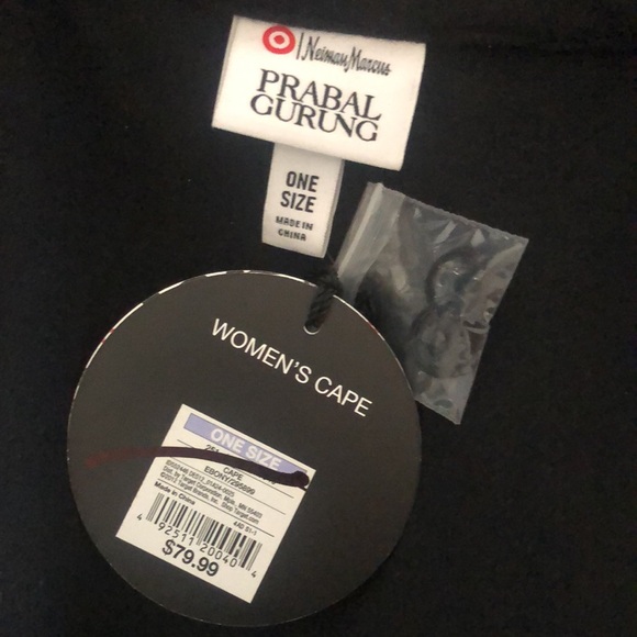 Woman’s wool warm fall black rare PrabalGurung black cape - Picture 8 of 9